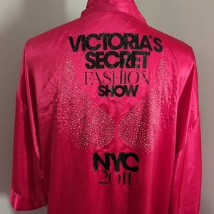Victoria's secret 2011 NYC pink fashion show robe one size